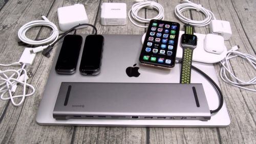 Must-Have Accessories for Your iPhone & MacBook in 2025
